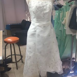 Wedding dress